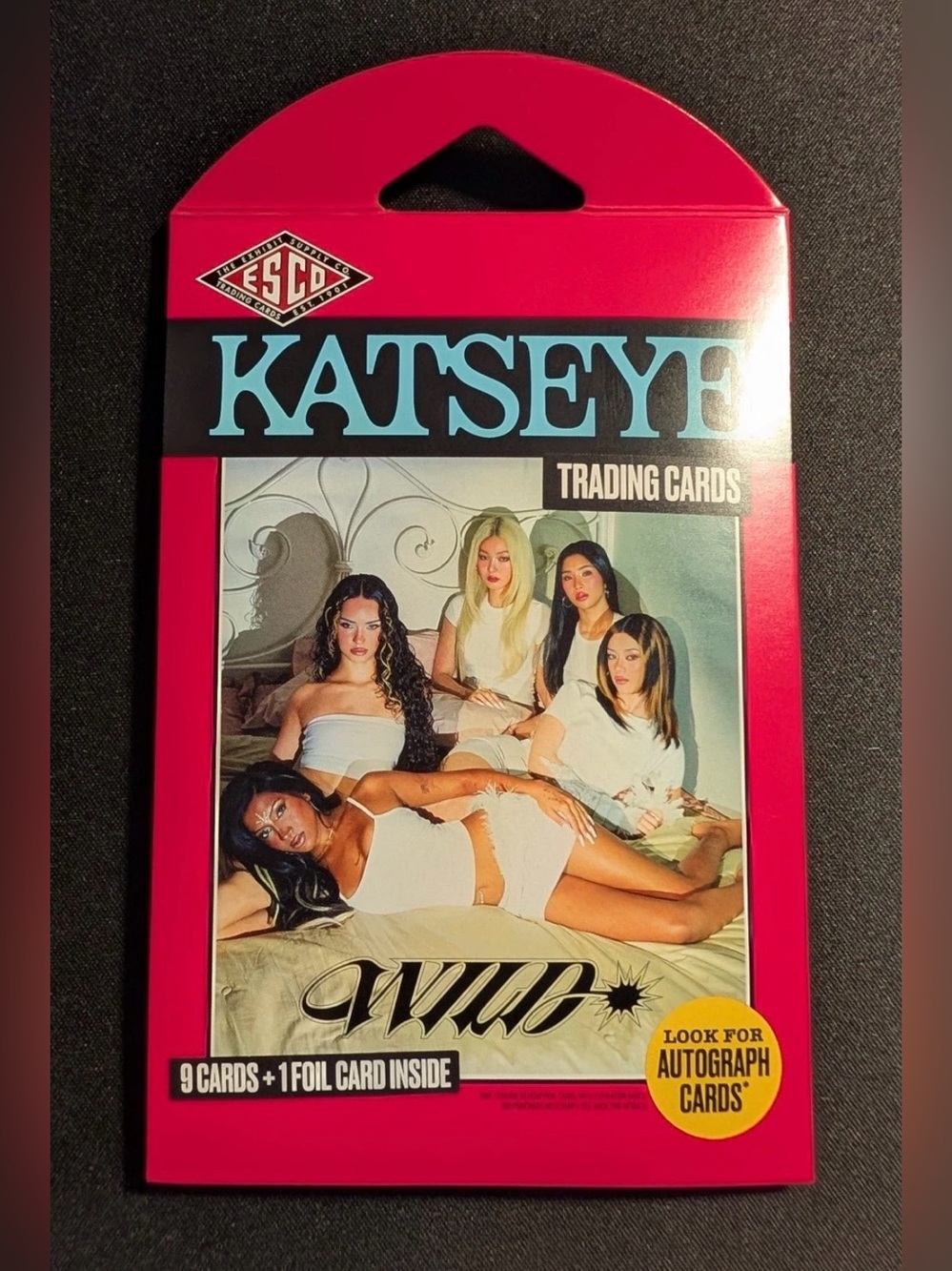 2026 ESCO x KATSEYE WILD Trading Cards Hanger Pack Sealed 9 Cards + Foil